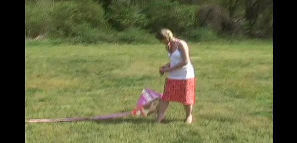  Nubile 18yo Kitty playing with a kite